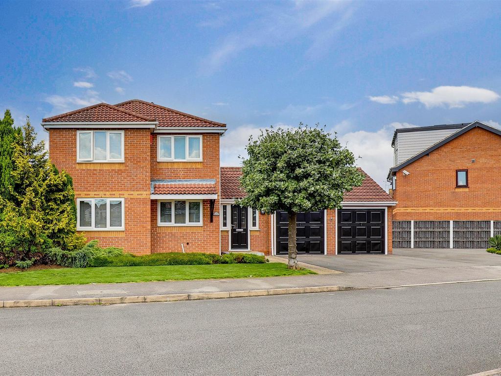 4 bed detached house for sale in Sandwell Close, Long Eaton, Derbyshire