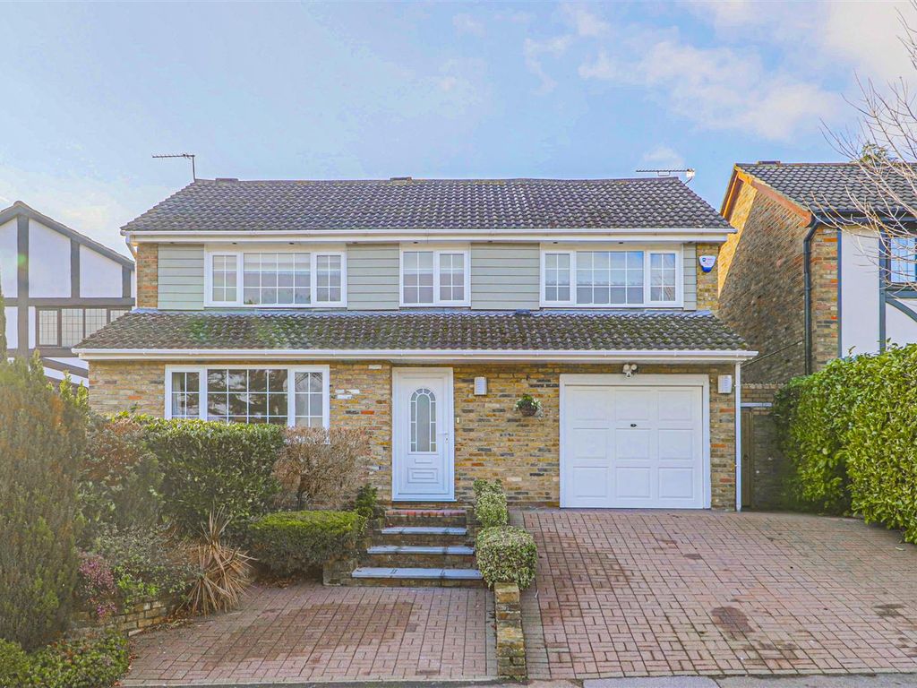4 bed detached house for sale in Benford Road, Hoddesdon EN11 Zoopla