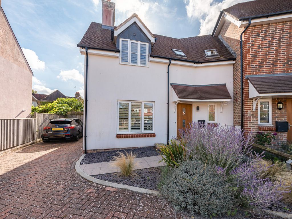 3 bed semidetached house for sale in Western Road, Hassocks BN6, £