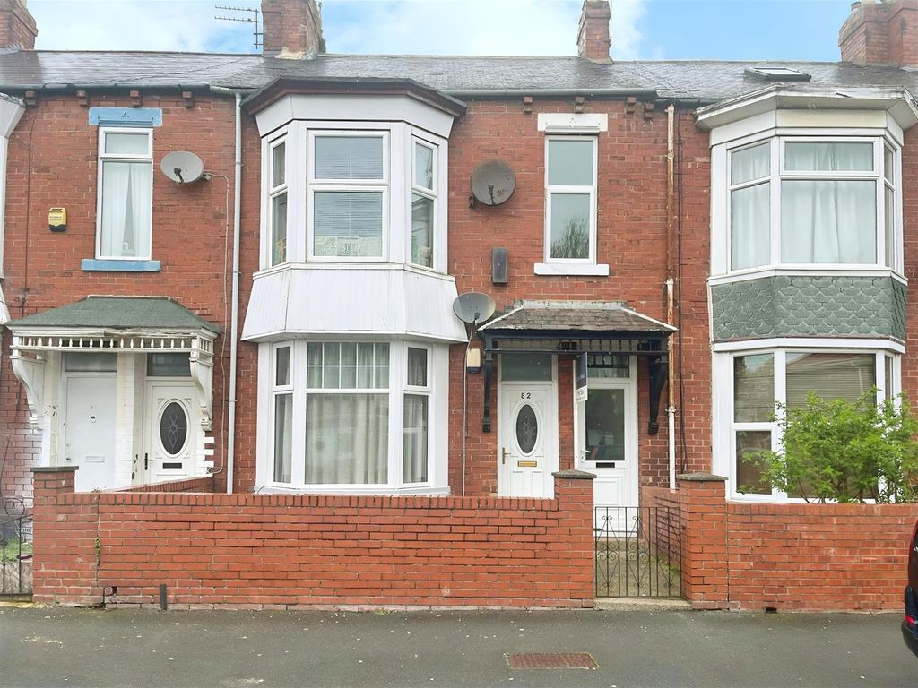 3 bed flat for sale in Nora Street, South Shields NE34, £65,000 Zoopla