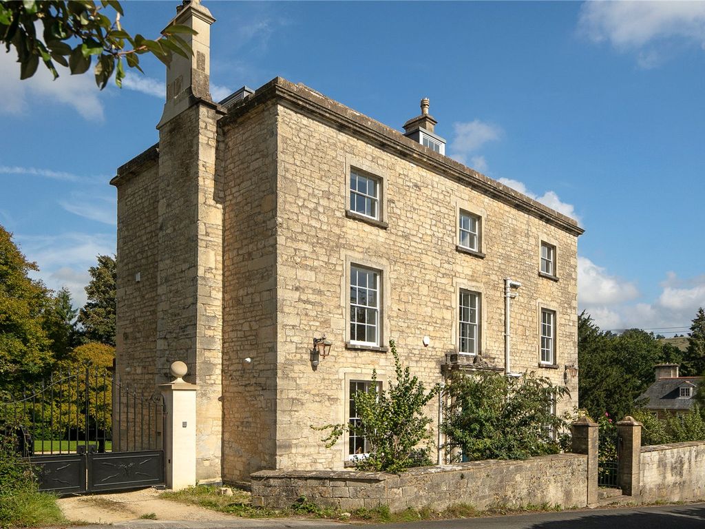 8 bed semidetached house for sale in Selsley Road, North Woodchester