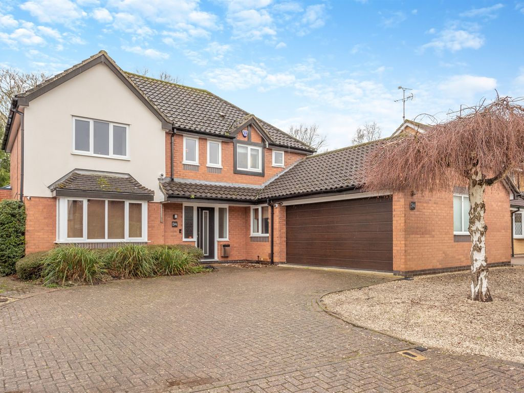 4 bed detached house for sale in Riverside Gardens, Peterborough PE3, £