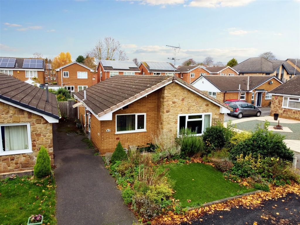 2 bed detached bungalow for sale in Lee Farm Close, Chellaston, Derby