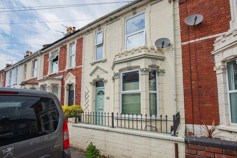 2 bed terraced house for sale in Lynton Place, Redfield, Bristol BS5