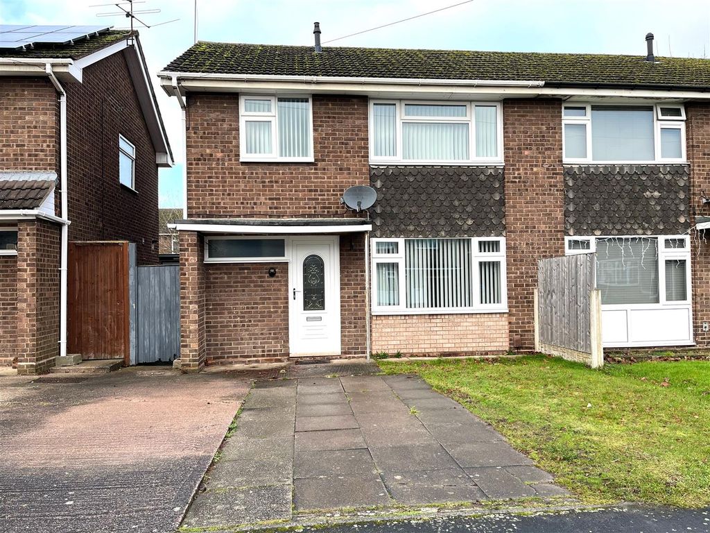3 bed semidetached house for sale in John Till Close, Rugeley WS15, £