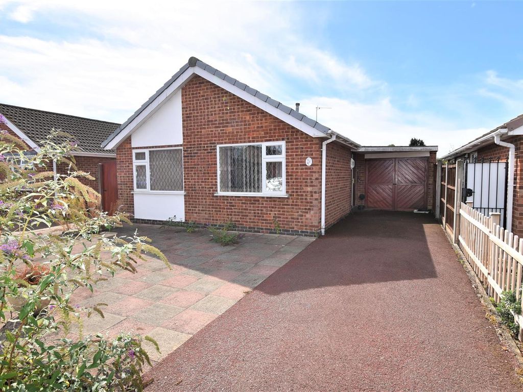 2 bed detached bungalow for sale in Bedale Avenue, Hinckley LE10 Zoopla