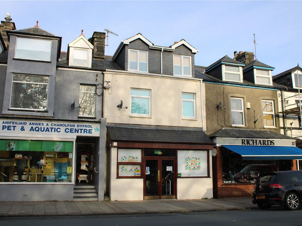 Property for sale in High Street, Porthmadog, Gwynedd LL49 Zoopla