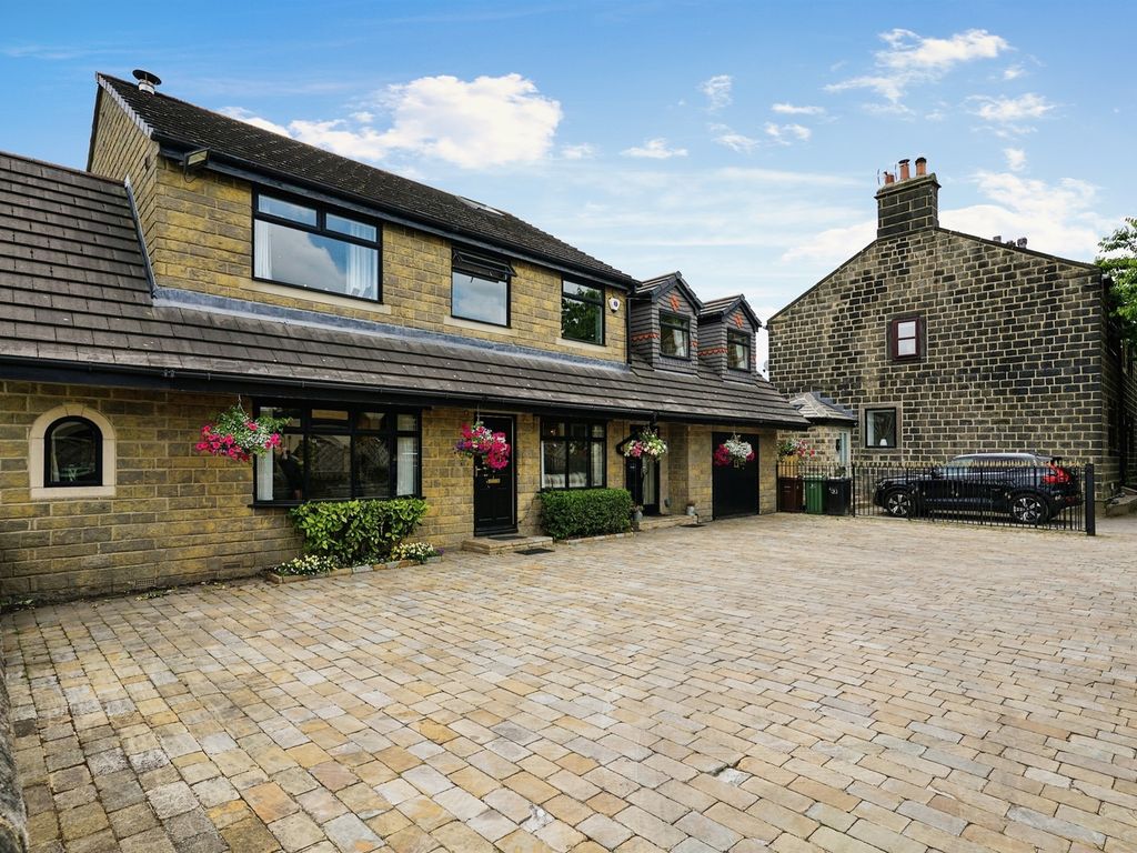 5 bed detached house for sale in Albert Place, Horsforth, Leeds LS18