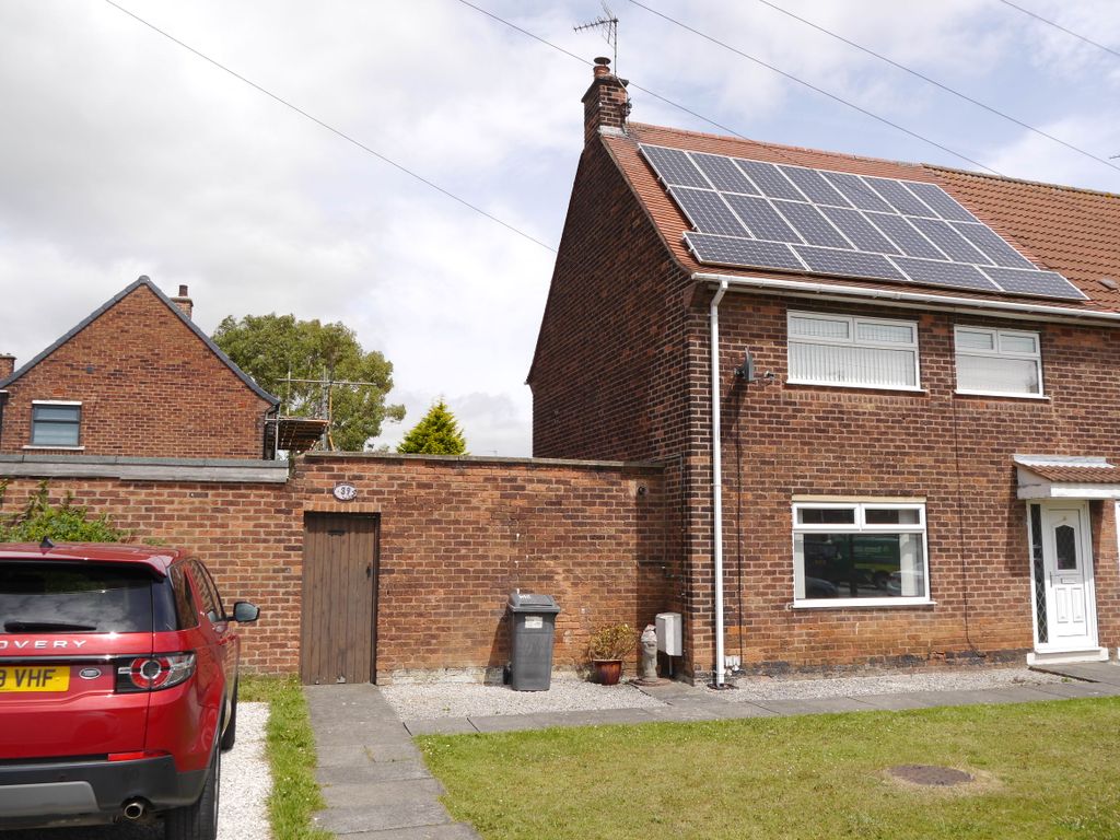 3 bed terraced house for sale in Moorfield Square, Bolsover