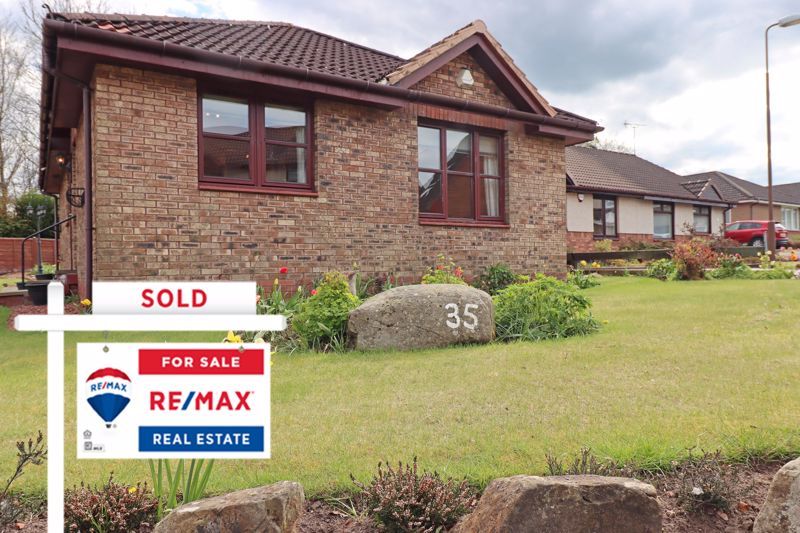 3 bed detached bungalow for sale in Lochshot Place, Eliburn, Livingston