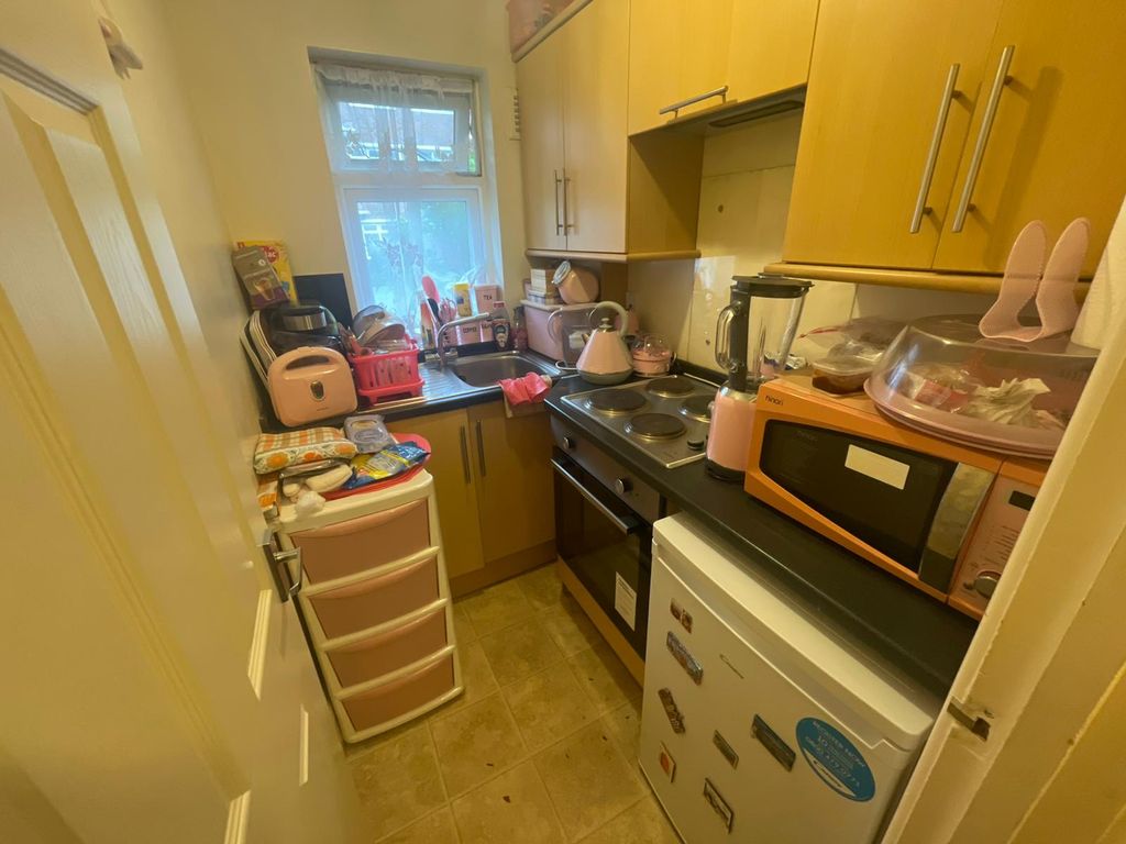 1 bed property to rent in Lumsden Mansions, Shirley Road, Southampton