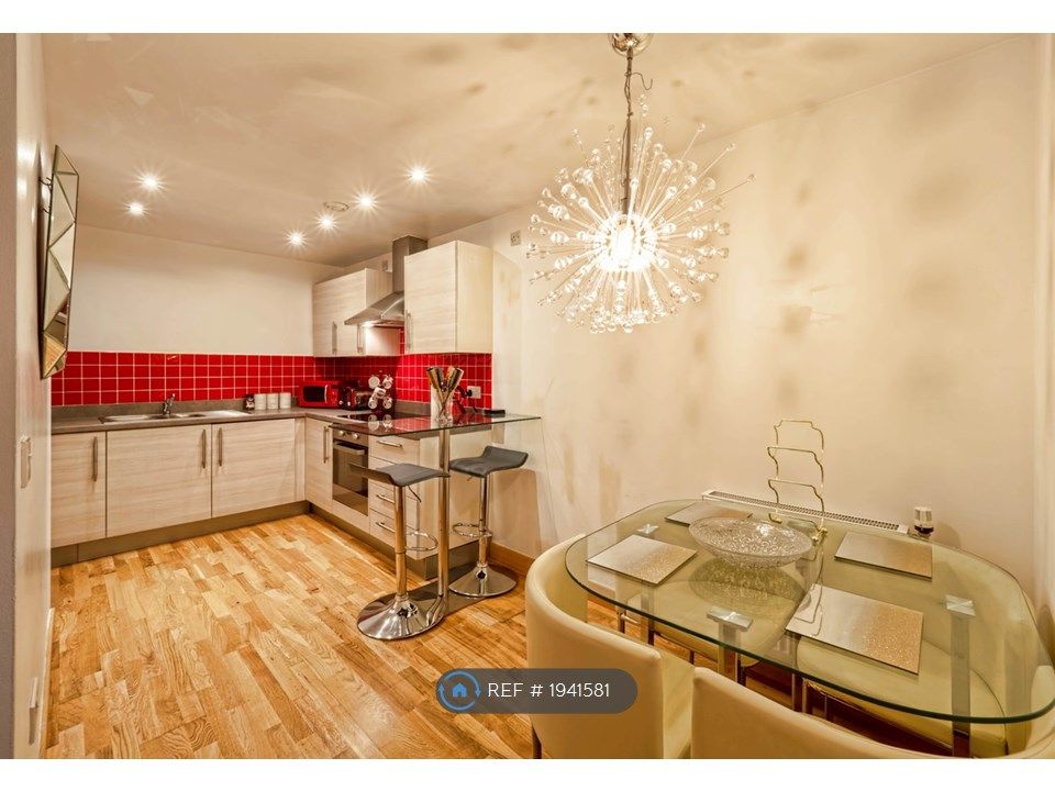 1 bed flat to rent in Brecon Lodge, West Drayton UB7, £1,400 pcm Zoopla