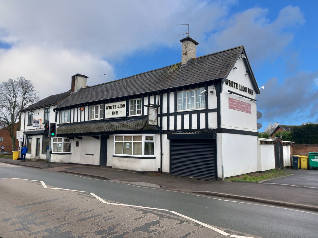 Pub/bar for sale in 104 Bilston Street, Sedgley, Dudley DY3 Zoopla