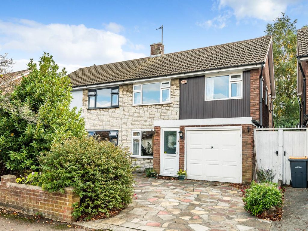 Tiverton Road, Bedford MK40  