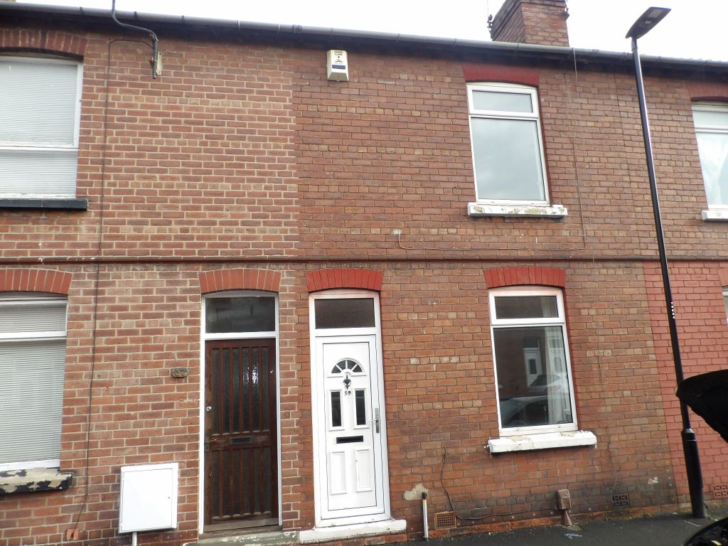 2 bed terraced house to rent in Regent Street, Balby, Doncaster DN4, £