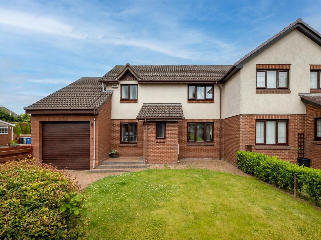 5 bed property for sale in Golf Gardens, Larkhall ML9 Zoopla