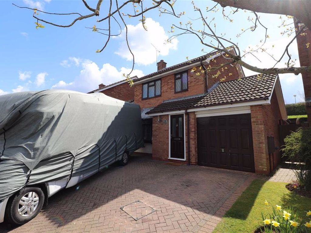 3 bed detached house for sale in The Dingle, Daventry NN11 Zoopla