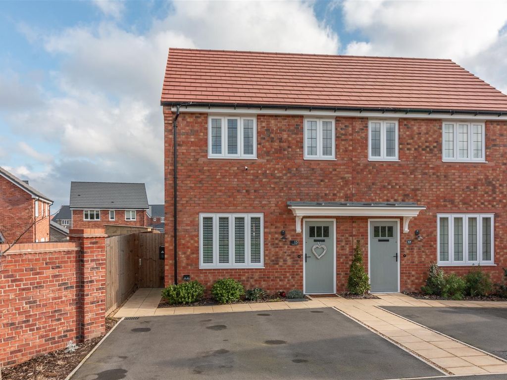 3 bed semidetached house for sale in Simpson Drive, Cropwell