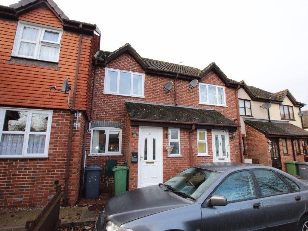 2 bed property to rent in Finch Close, Tadley RG26 Zoopla