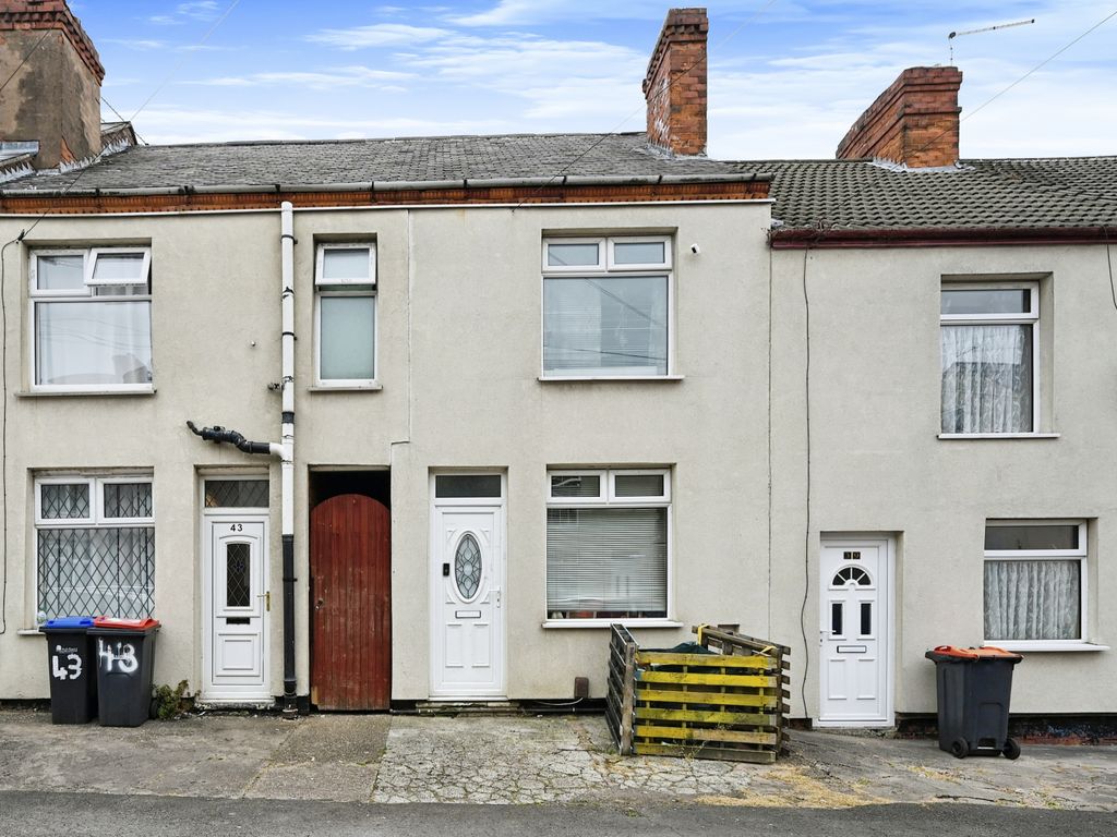 2 bed terraced house for sale in New Street, Huthwaite, Sutton In