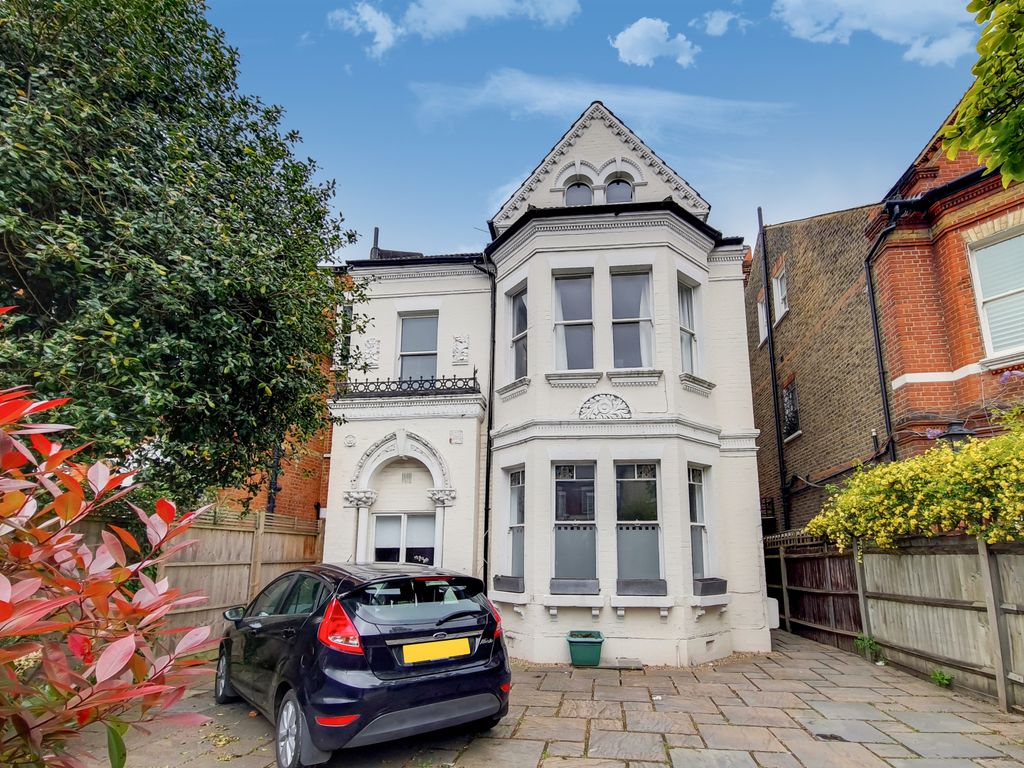 1 bed flat for sale in Trinity Road, London SW18 Zoopla