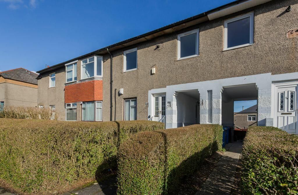 4 bed flat to rent in 60 Baldovie Road, Cardonald, Glasgow G52, £1,396