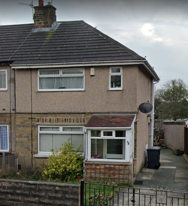 2 bed town house for sale in Bull Royd Lane, Bradford, West Yorkshire