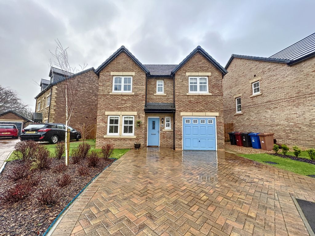 4 bed detached house for sale in Bluebell Way, Blackburn BB2 Zoopla