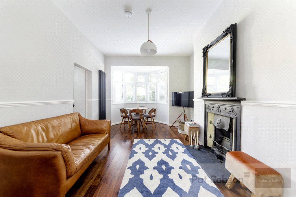 1 bed flat to rent in Flat D Cairney House, Osborne Villas, Jesmond