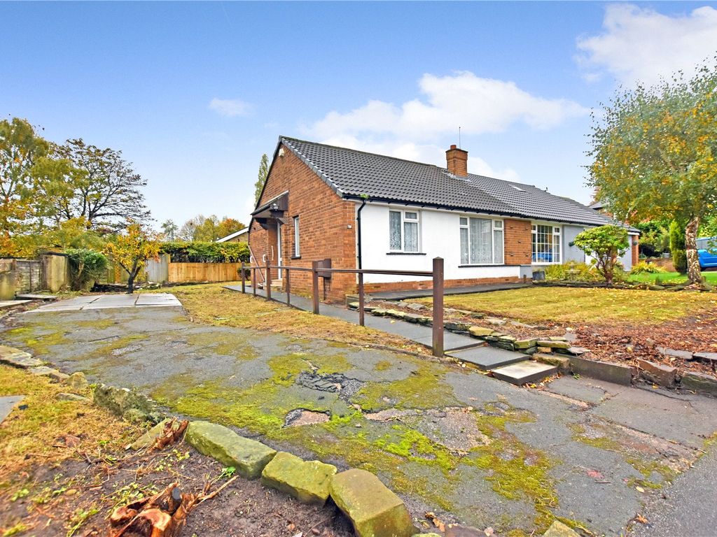 Gladstone Terrace, Morley, Leeds, West Yorkshire LS27  