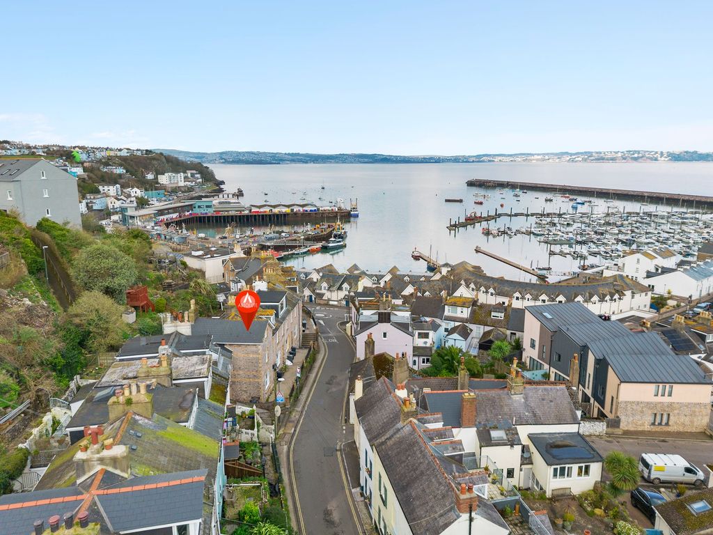 3 bed end terrace house for sale in Road, Brixham TQ5, £