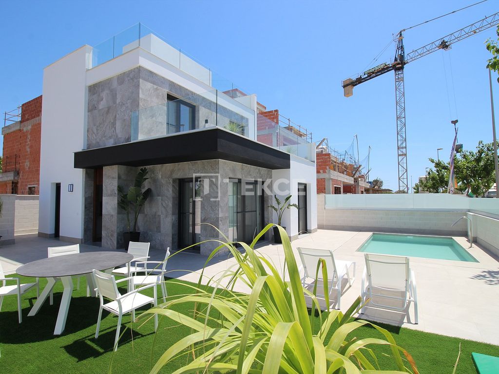 New home, 3 bed detached house for sale in Pilar De La Horadada Centro