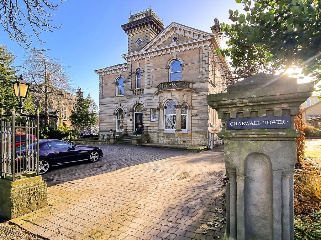 2 bed flat for sale in Otley Road, Charwall Tower HG2 Zoopla