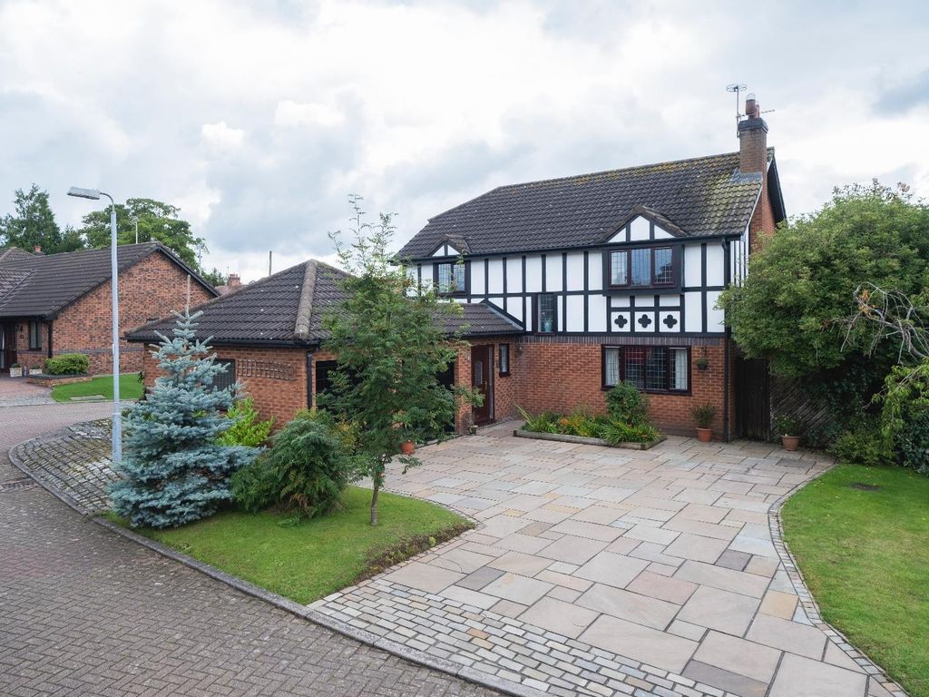 4 bed detached house for sale in Springhill, Tarporley CW6, £615,000