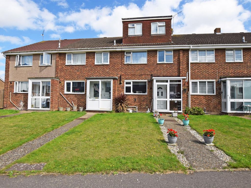 5 bed terraced house for sale in Farnham Close, Rainham, Gillingham ME8