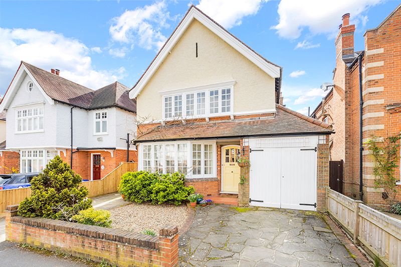 5 bed detached house for sale in St Matthews Avenue, Surbiton KT6 Zoopla