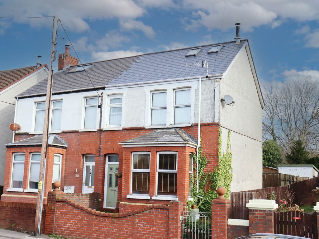 3 bed semidetached house for sale in 29 Waun Bant Road, Kenfig Hill