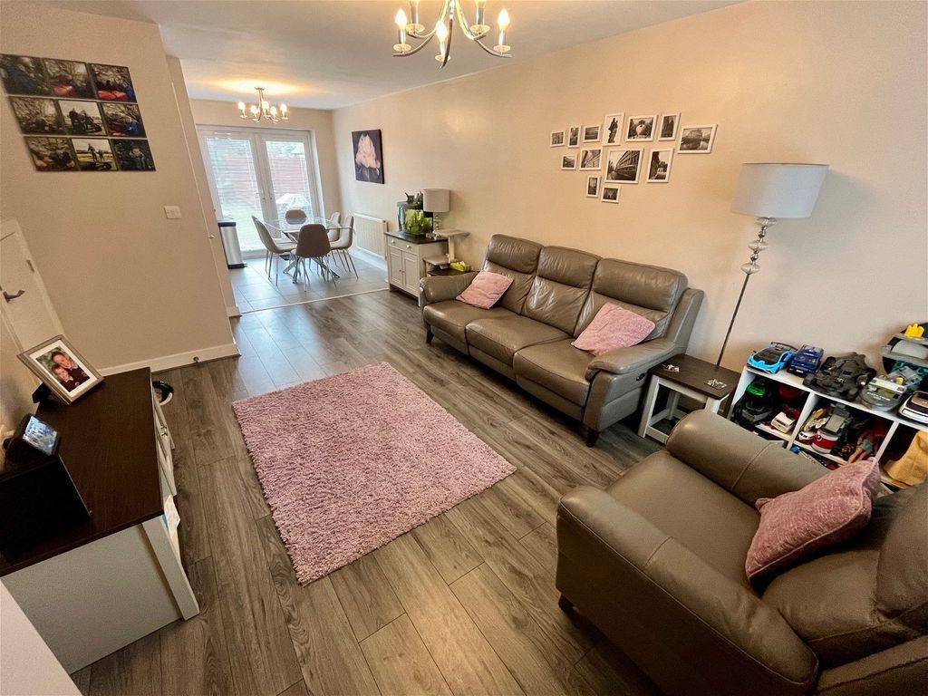 4 bed semidetached house for sale in Melling Road, Aintree, Liverpool