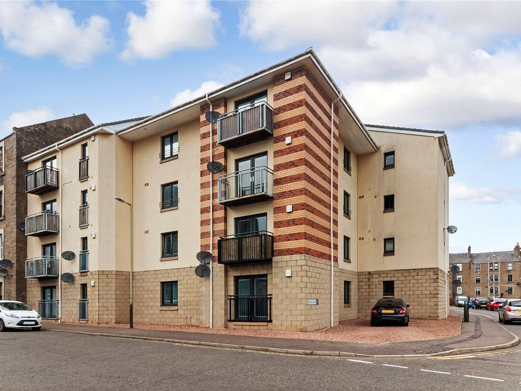 2 bed flat for sale in West Court, Dundee DD3 Zoopla