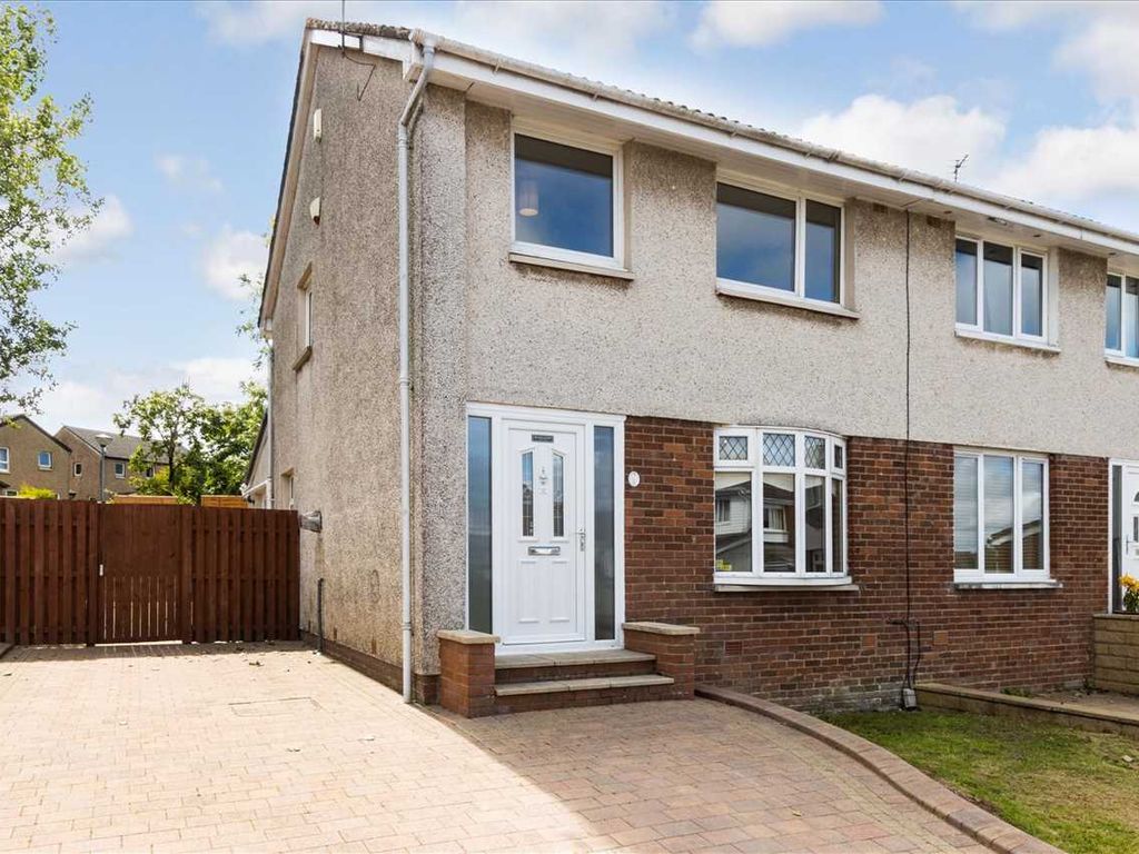 3 bed semidetached house for sale in Forth Crescent, Mossneuk, East