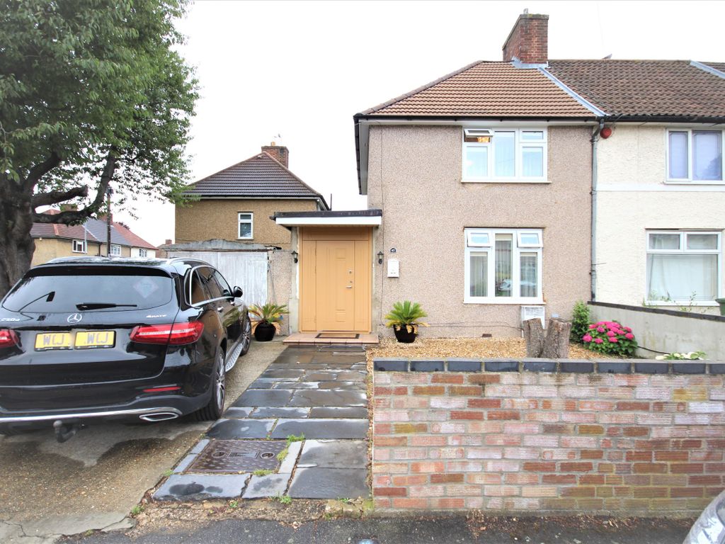 2 bed semidetached house for sale in Cotesmore Gardens, Becontree