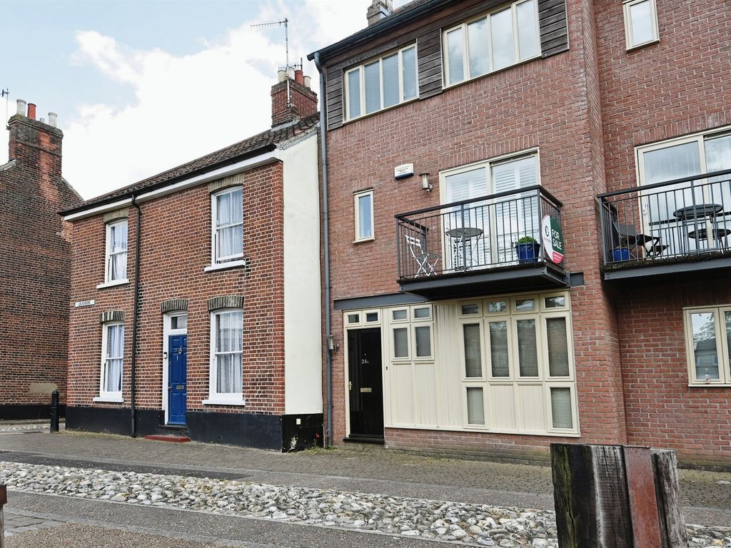 3 bed terraced house for sale in Quayside, Norwich NR3, £425,000 Zoopla