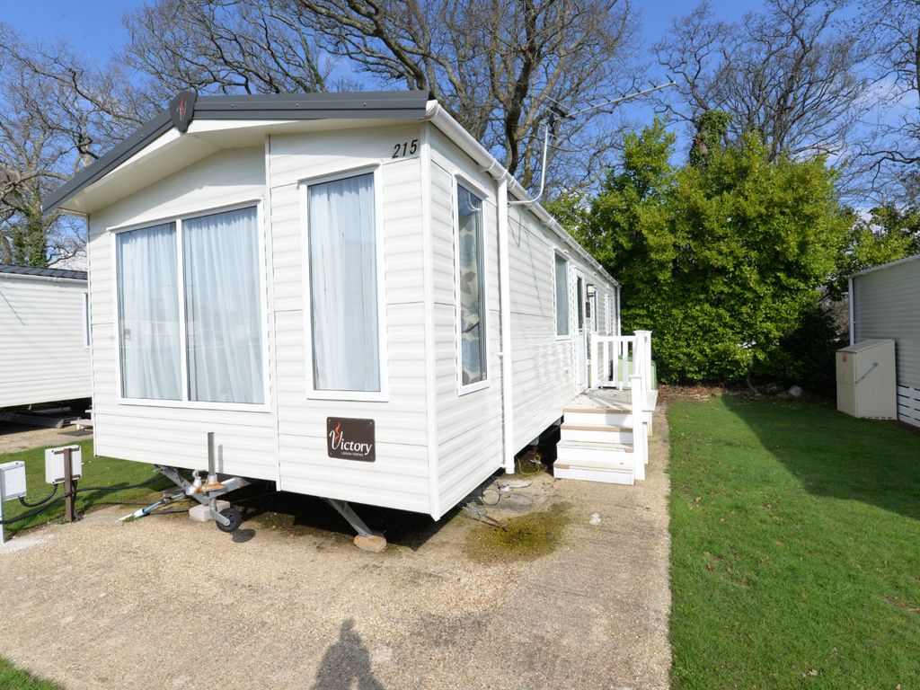 2 bed mobile/park home for sale in Sycamore, Bashley Park, Sway Road