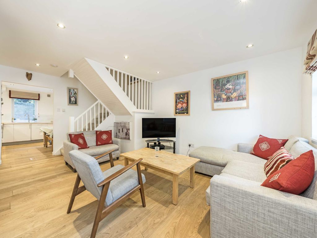 4 bed terraced house for sale in Highbury Station Road, London N1, £