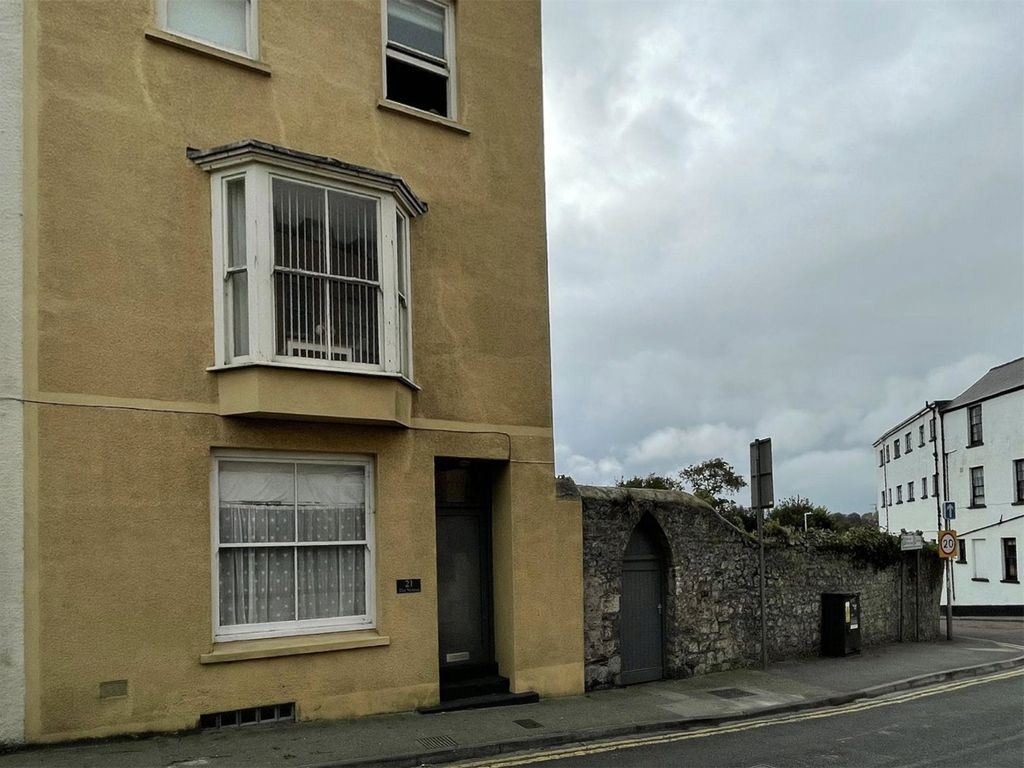 1 bed flat to rent in Flat 2, Mayville, The Norton, Tenby