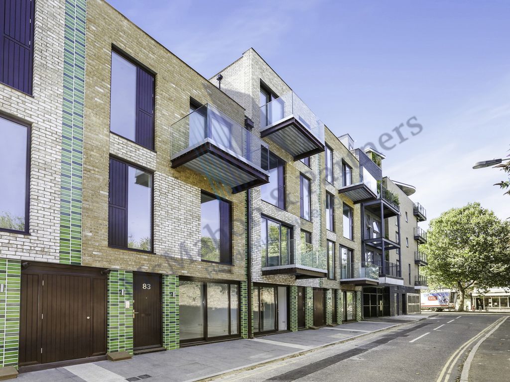 County Street, Elephant amp Castle, London SE1  