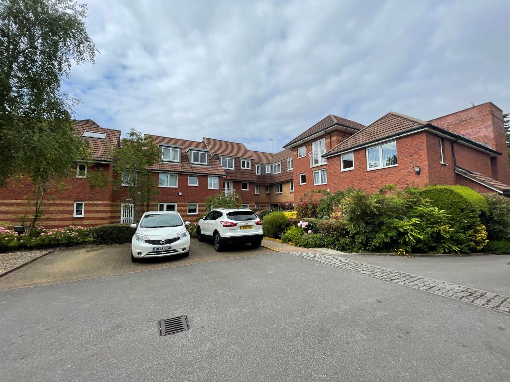 1 bed flat for sale in Plymyard Avenue, Bromborough, Wirral CH62 Zoopla