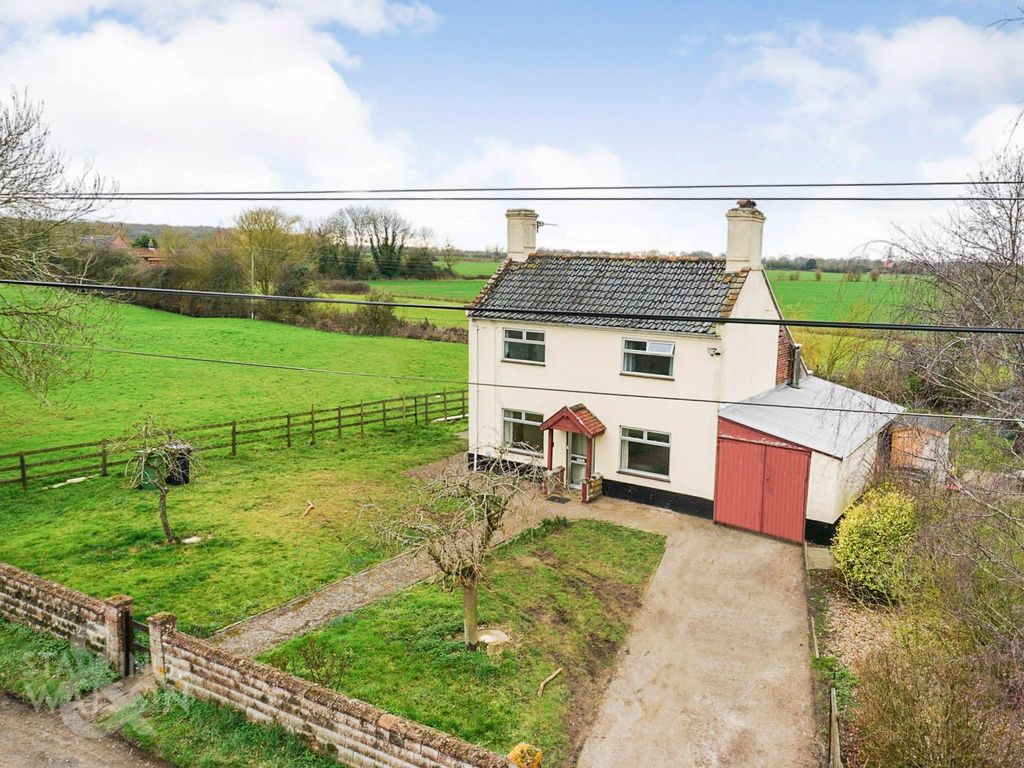 2 bed cottage for sale in Upgate Street, Bedingham, Bungay NR35 Zoopla