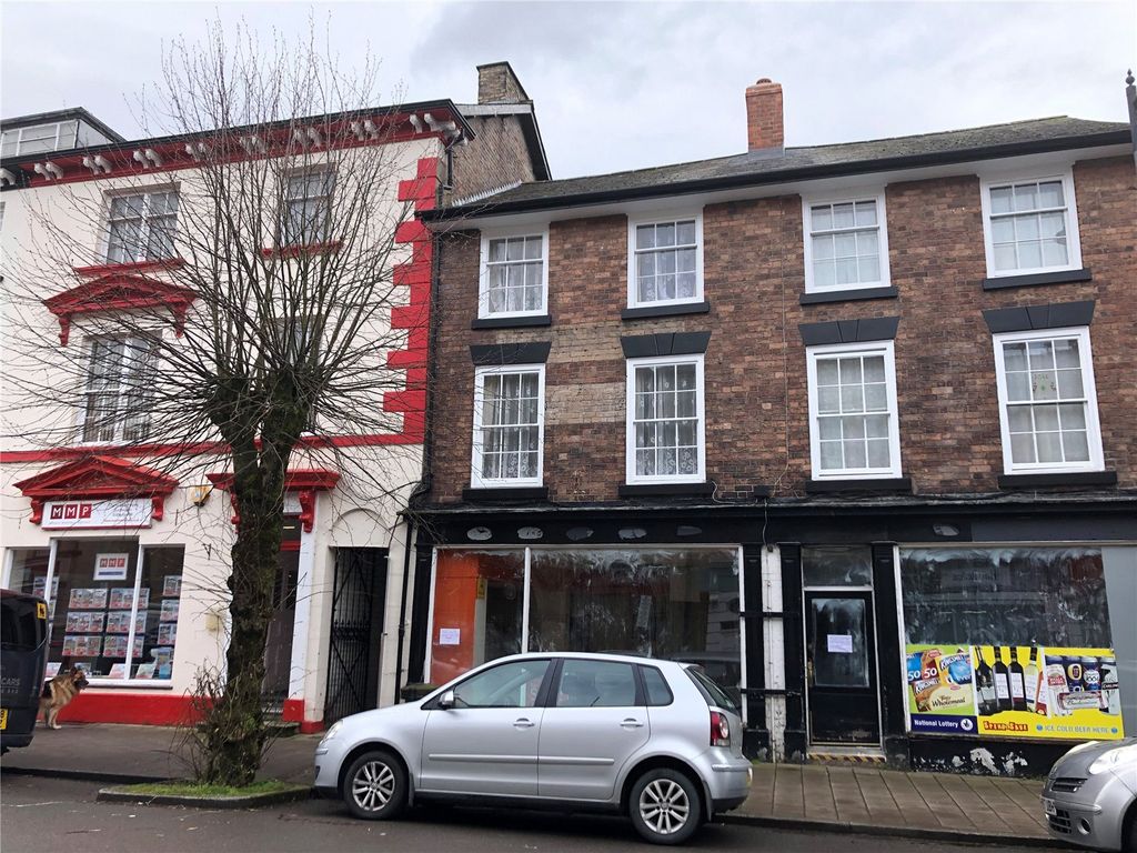 2 bed to rent in Flat 2 London House, Great Oak Street