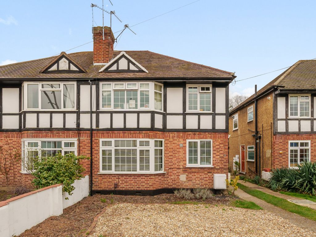 2 bed flat to rent in St. Mary's Road, Weybridge KT13, £1,500 pcm Zoopla